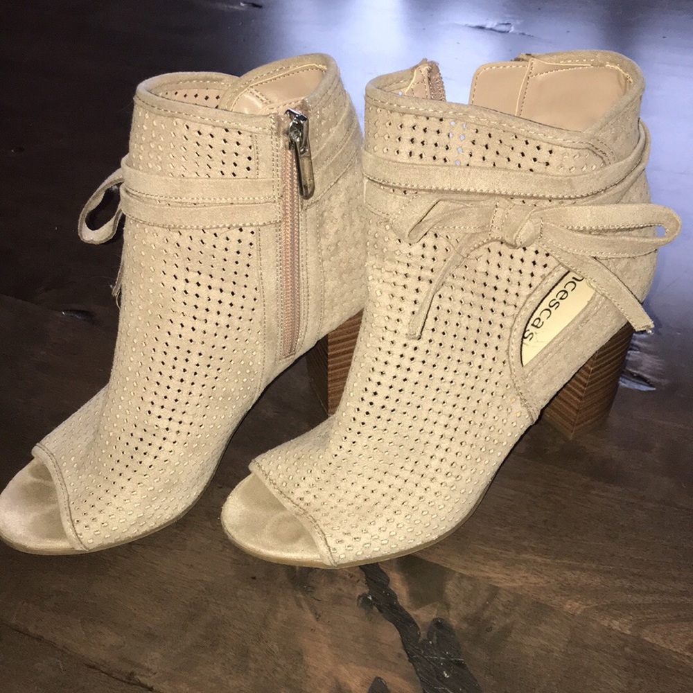 Peep toe booties